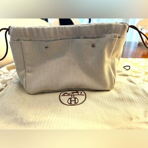 Hermes insert pouch with cover